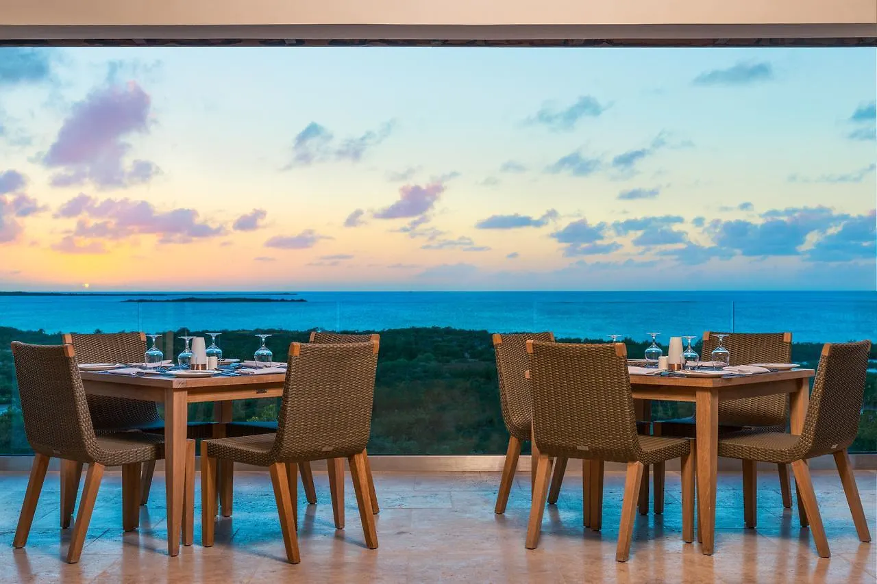 Sailrock South Caicos - Oceanview Villas & Suites
