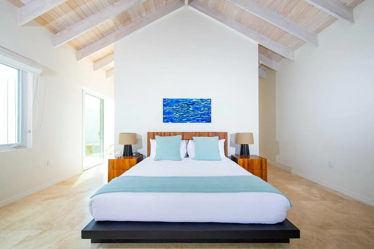 Resort Sailrock South Caicos - Oceanview Villas & Suites